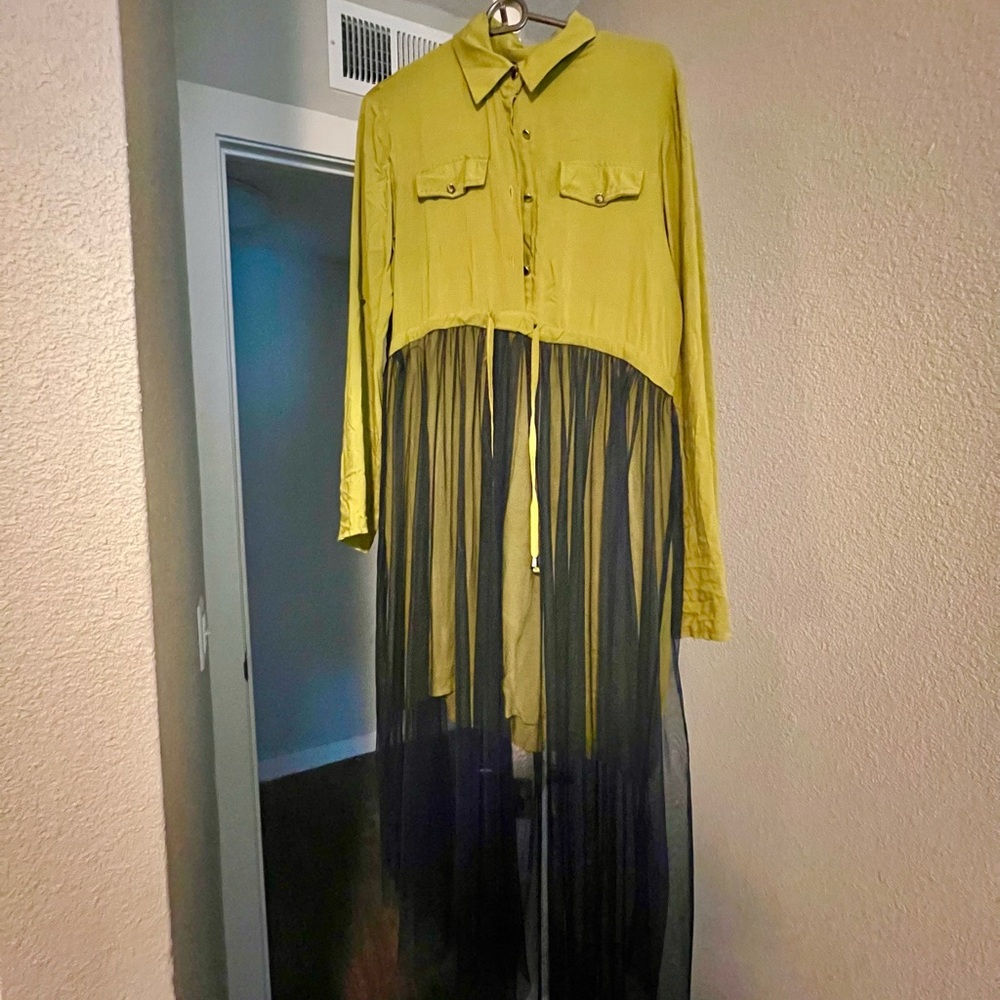 Chartreuse and navy long sleeve dress with tulle overlay